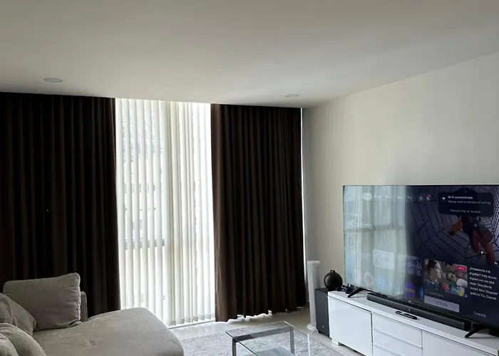 Habitacon Deluxe Con Bano Privado Caminando A La Embajada Americano Apartment *